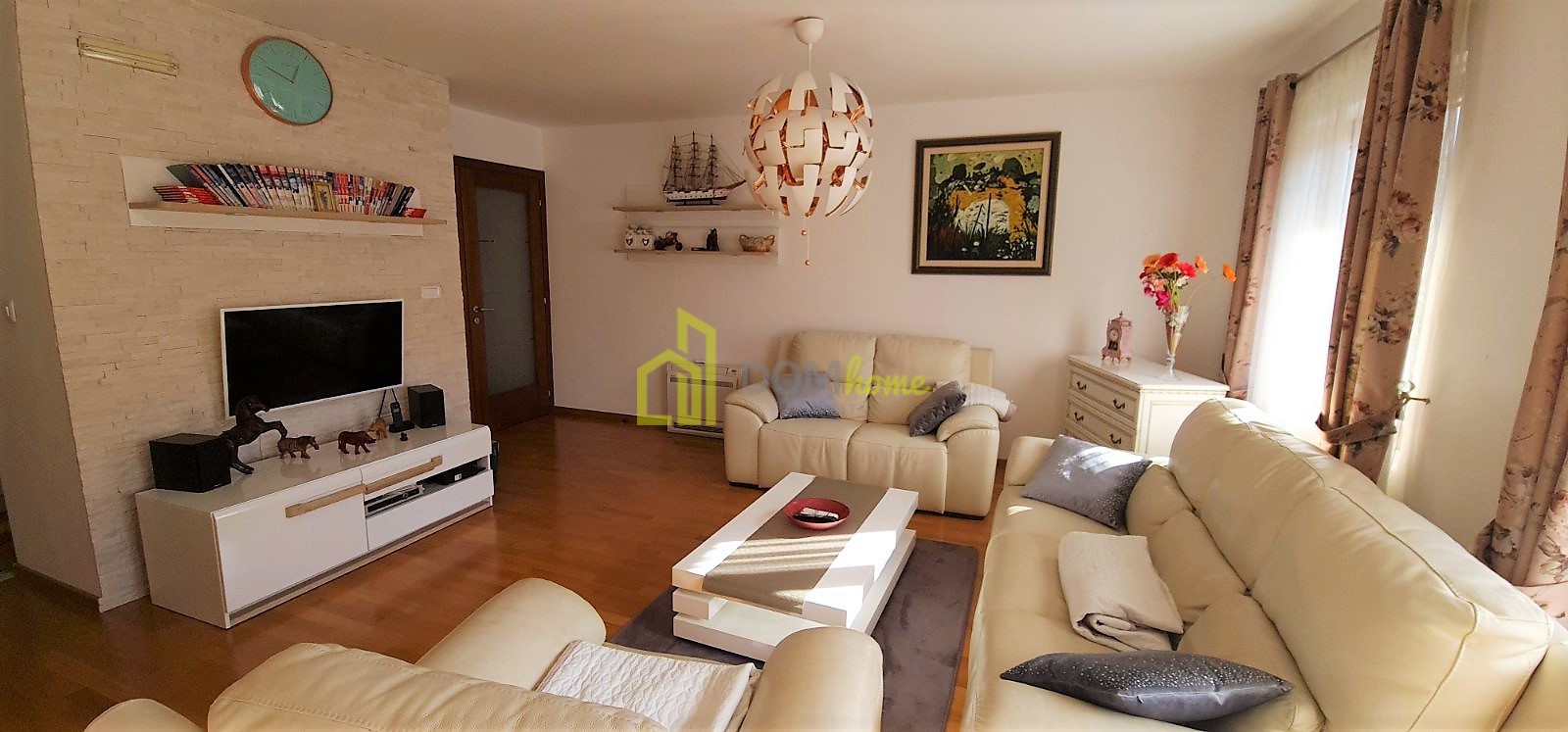 Dvosoban lux stan 91m2, Tološki apartmani